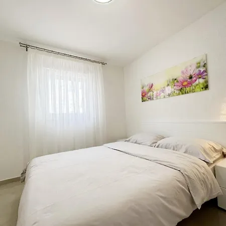 Apartment Angel Vrsi Exterior photo
